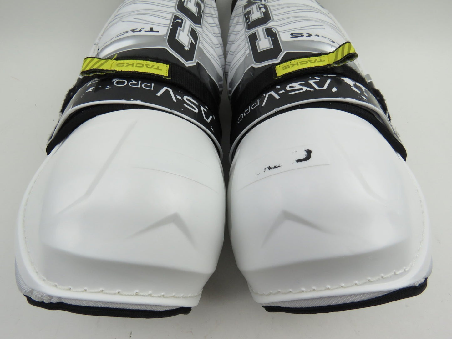 CCM Tacks AS-V PRO NHL Pro Stock Ice Hockey Protective Shin Pads Senior Size 14"