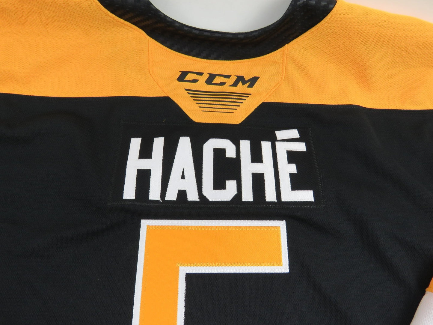 CCM Kingston Frontenacs OHL Pro Stock Game Worn Hockey Jersey #5 HACHE Size 56