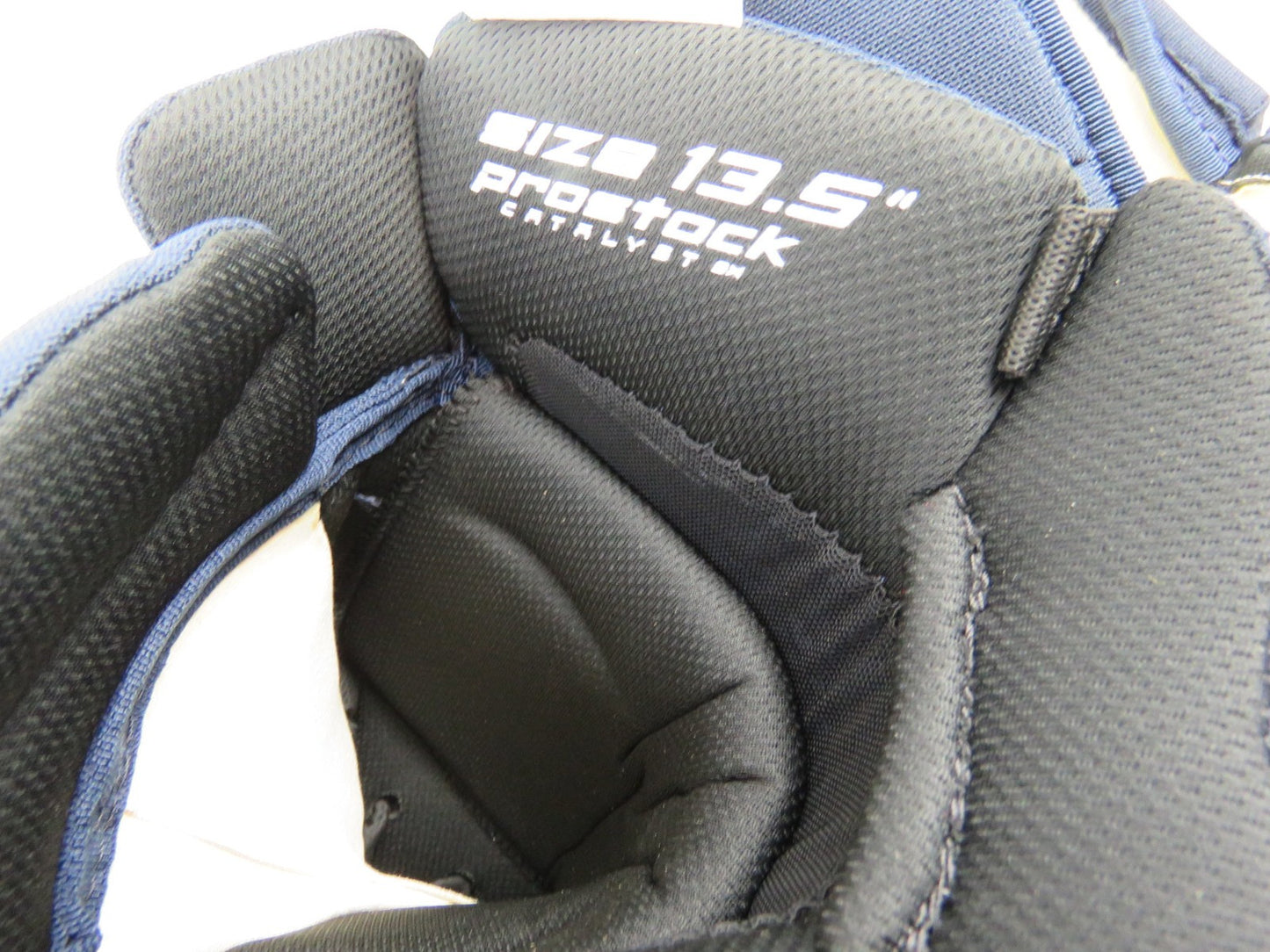 New TRUE NHL Pro Stock Seattle Kraken Hockey Gloves Senior Size 13.5"