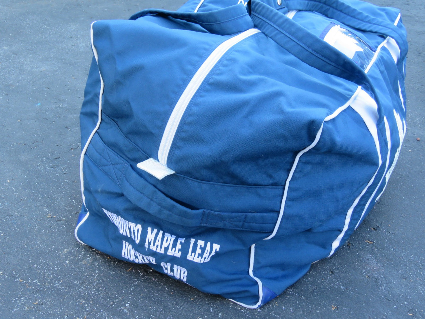 JRZ Toronto Maple Leafs NHL Pro Stock Hockey Team Equipment Travel Bag Player