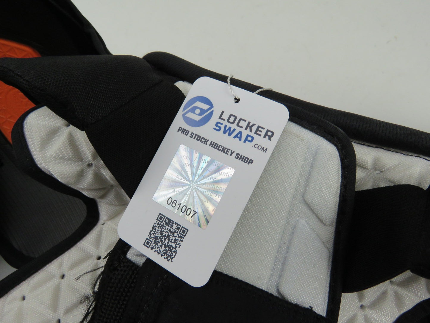 CCM Tacks Pro NHL Pro Stock Hockey Player Shoulder Pads Senior Medium