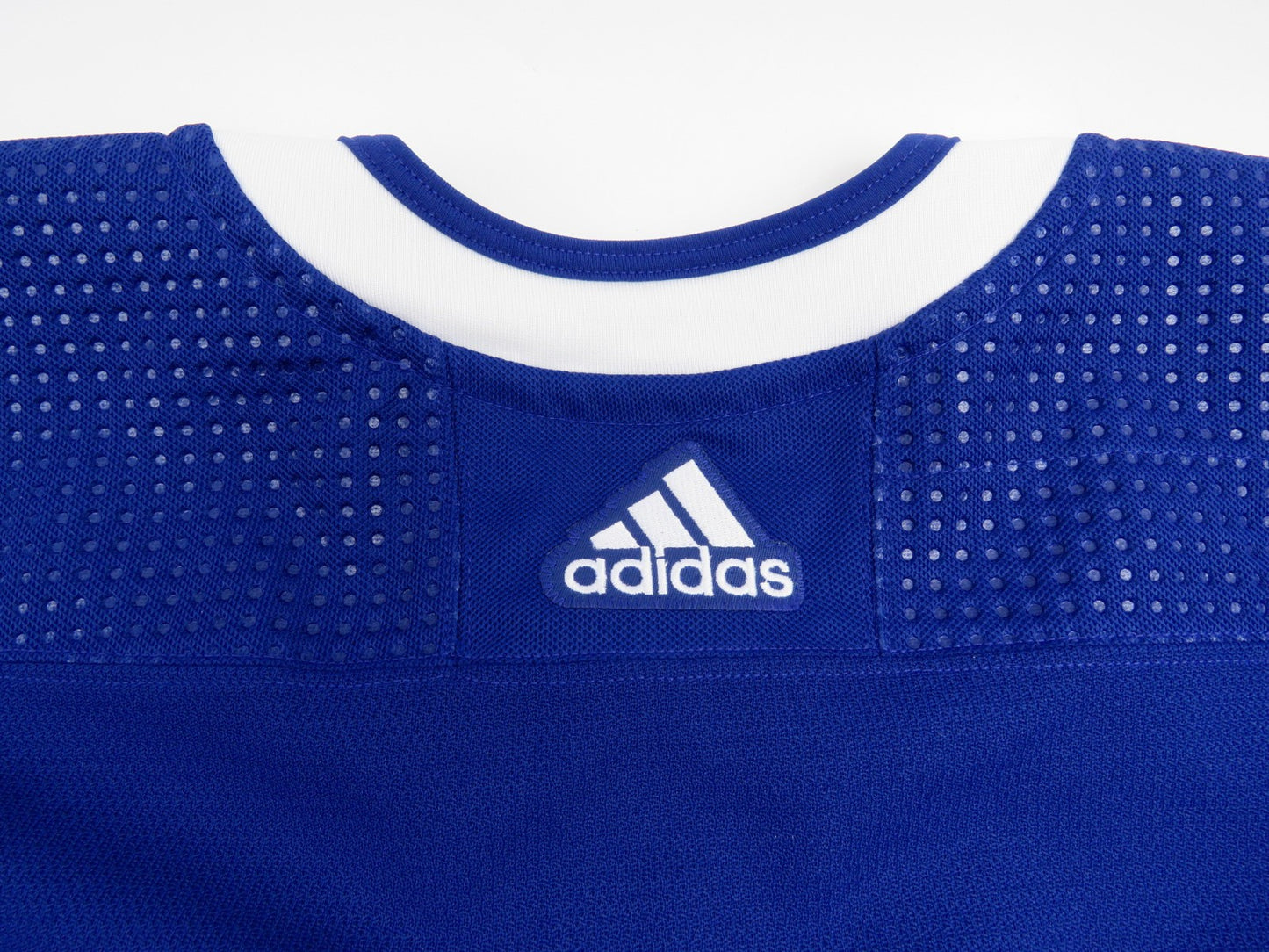 Adidas Toronto Maple Leafs Team Issued Authentic NHL Hockey Jersey Blue 56 MiC