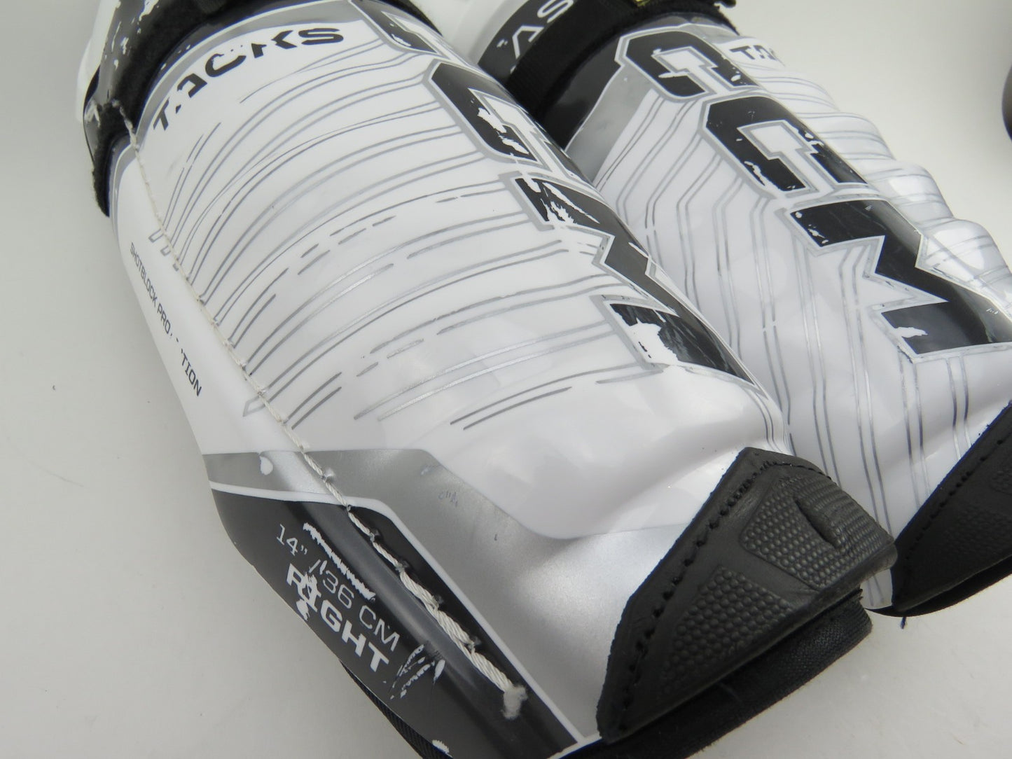 CCM Tacks AS-V PRO NHL Pro Stock Ice Hockey Protective Shin Pads Senior Size 14"