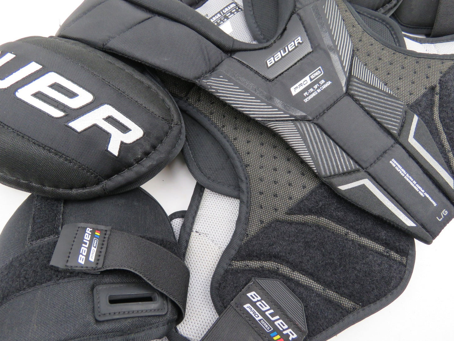 Bauer Pro Series NHL Pro Stock Hockey Player Shoulder Pads Senior Large