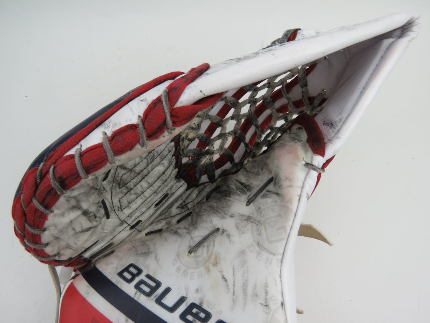 Bauer HyperLite 2 Oshawa Generals Pro Stock Goalie Glove Catcher White Red Navy