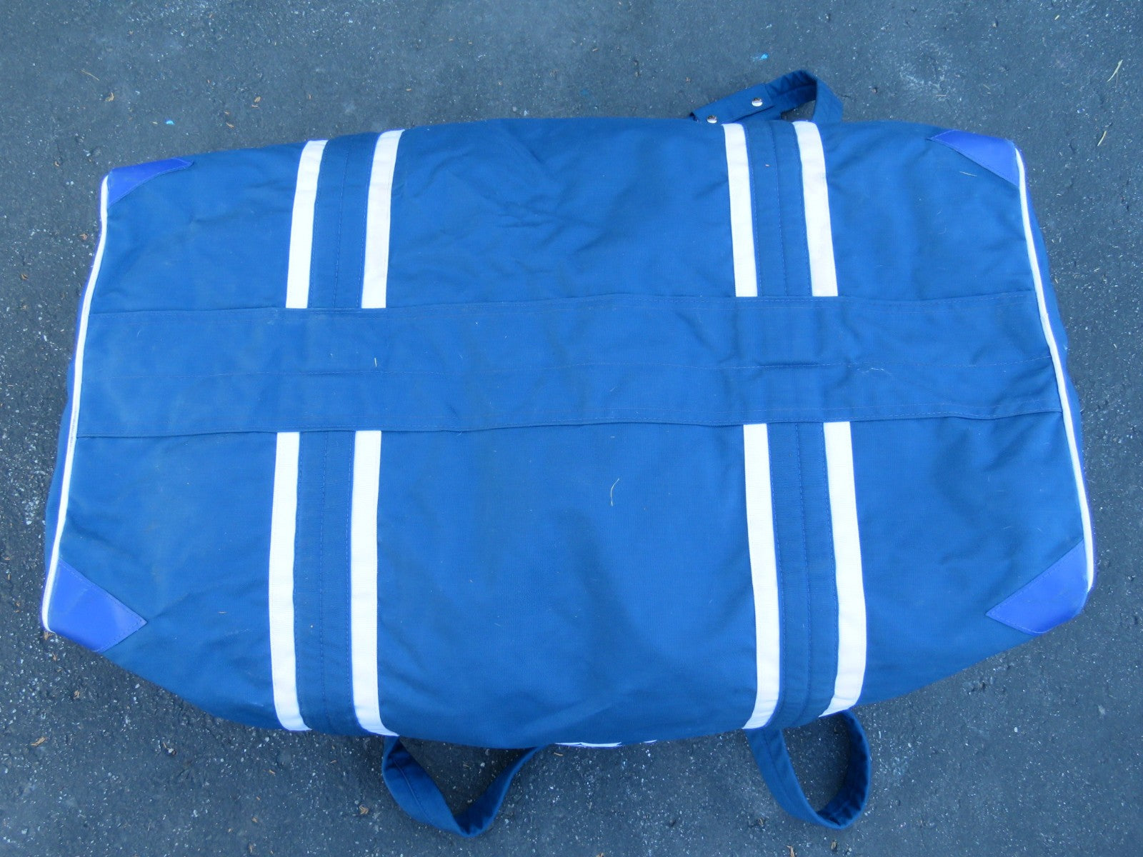 JRZ Toronto Marlies AHL Leafs Pro Stock Hockey Team Equipment Travel Bag Player