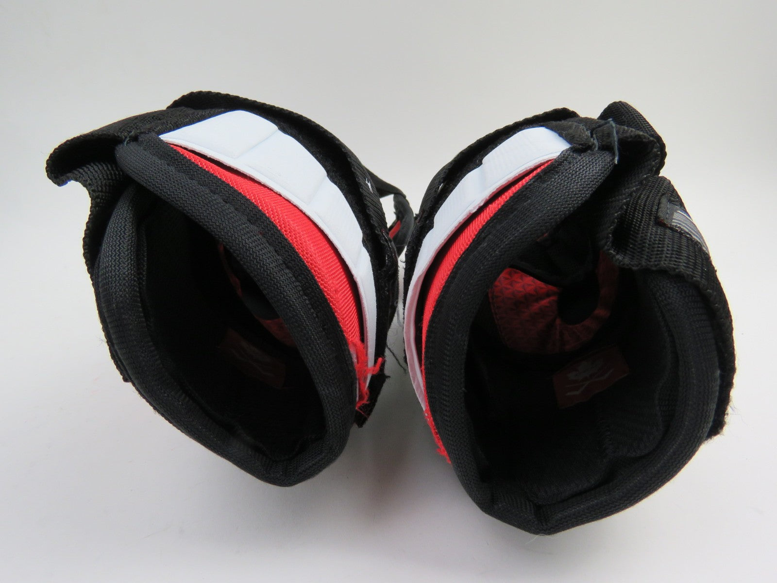 CCM FT4 Pro NHL Pro Stock Hockey Player Elbow Pads Protective Senior Size Small
