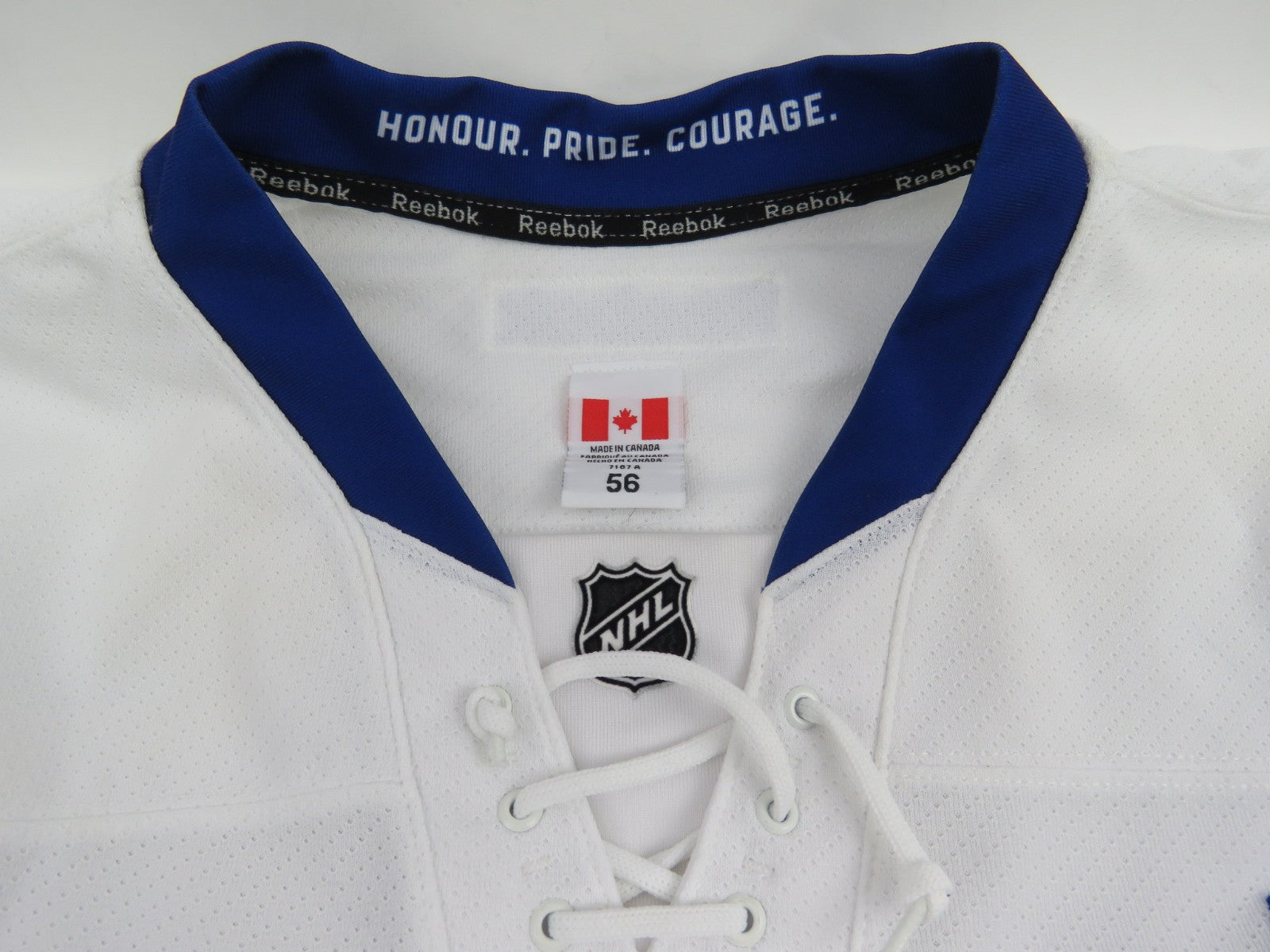 Leo Komarov 2016-17 Game Worn Toronto Maple Leafs NHL 100th Hockey Jersey COA