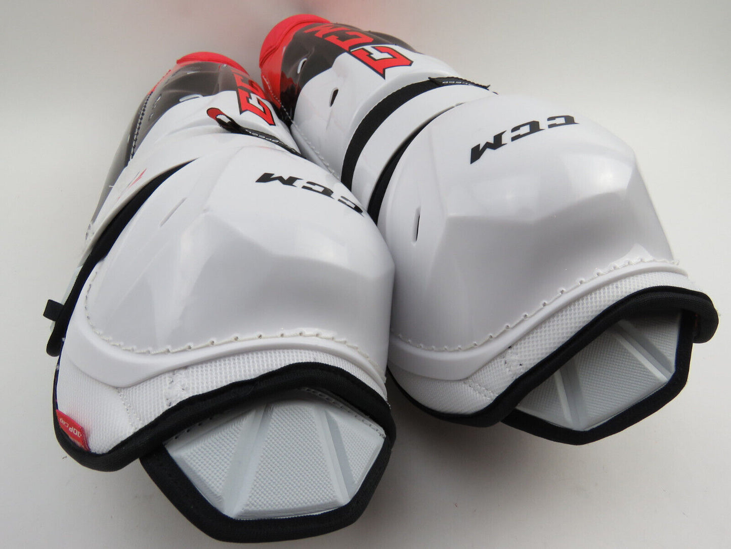 CCM FT4 Pro NHL Pro Stock Ice Hockey Player Shin Pads Protective Senior 16"