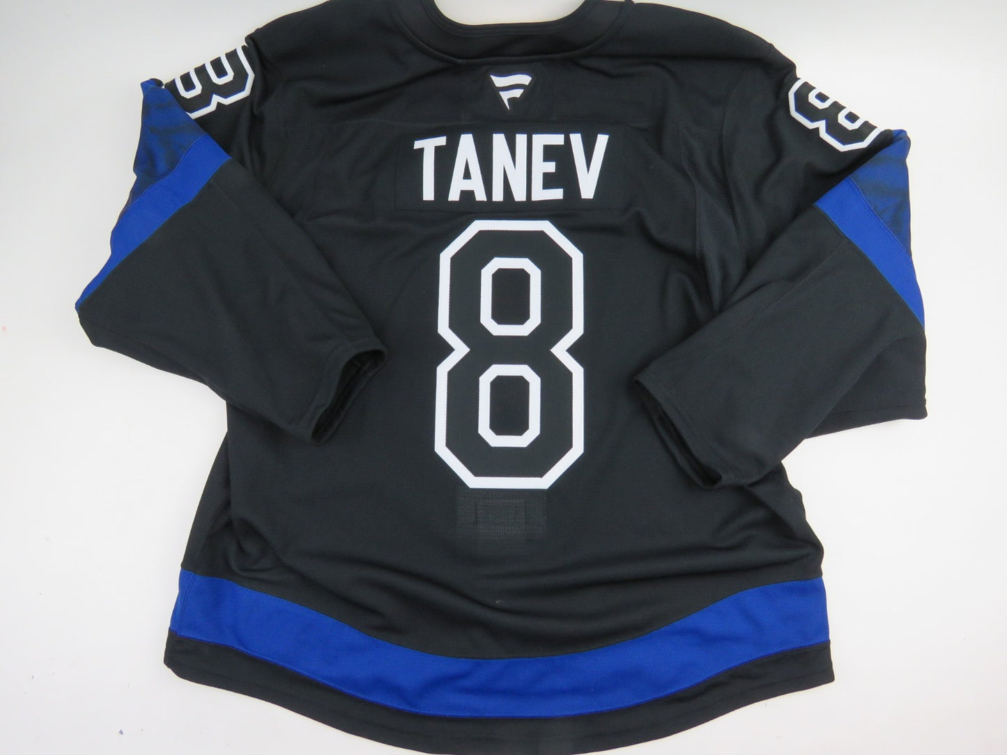 Game Worn Fanatics Toronto Maple Leafs Flipside Next Gen Hockey Jersey TANEV