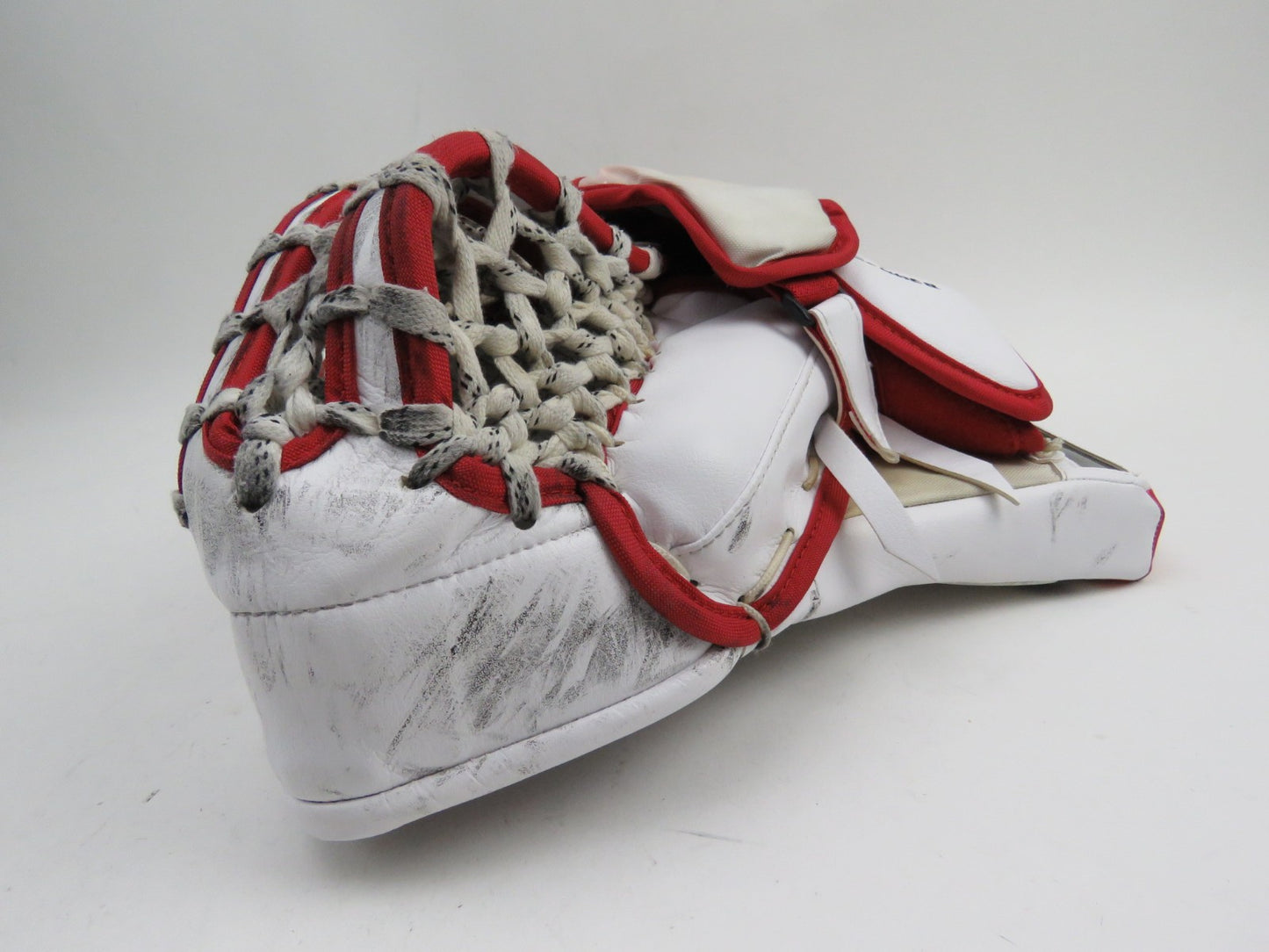Bauer HyperLite 2 Oshawa Generals Pro Stock Goalie Glove Catcher White Red Navy