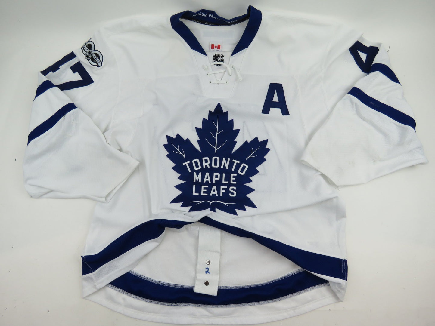 Leo Komarov 2016-17 Game Worn Toronto Maple Leafs NHL 100th Hockey Jersey COA