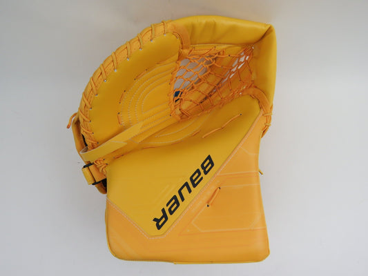 Bauer Mach Nashville Predators NHL Pro Stock Hockey Goalie Glove ASKAROV Right
