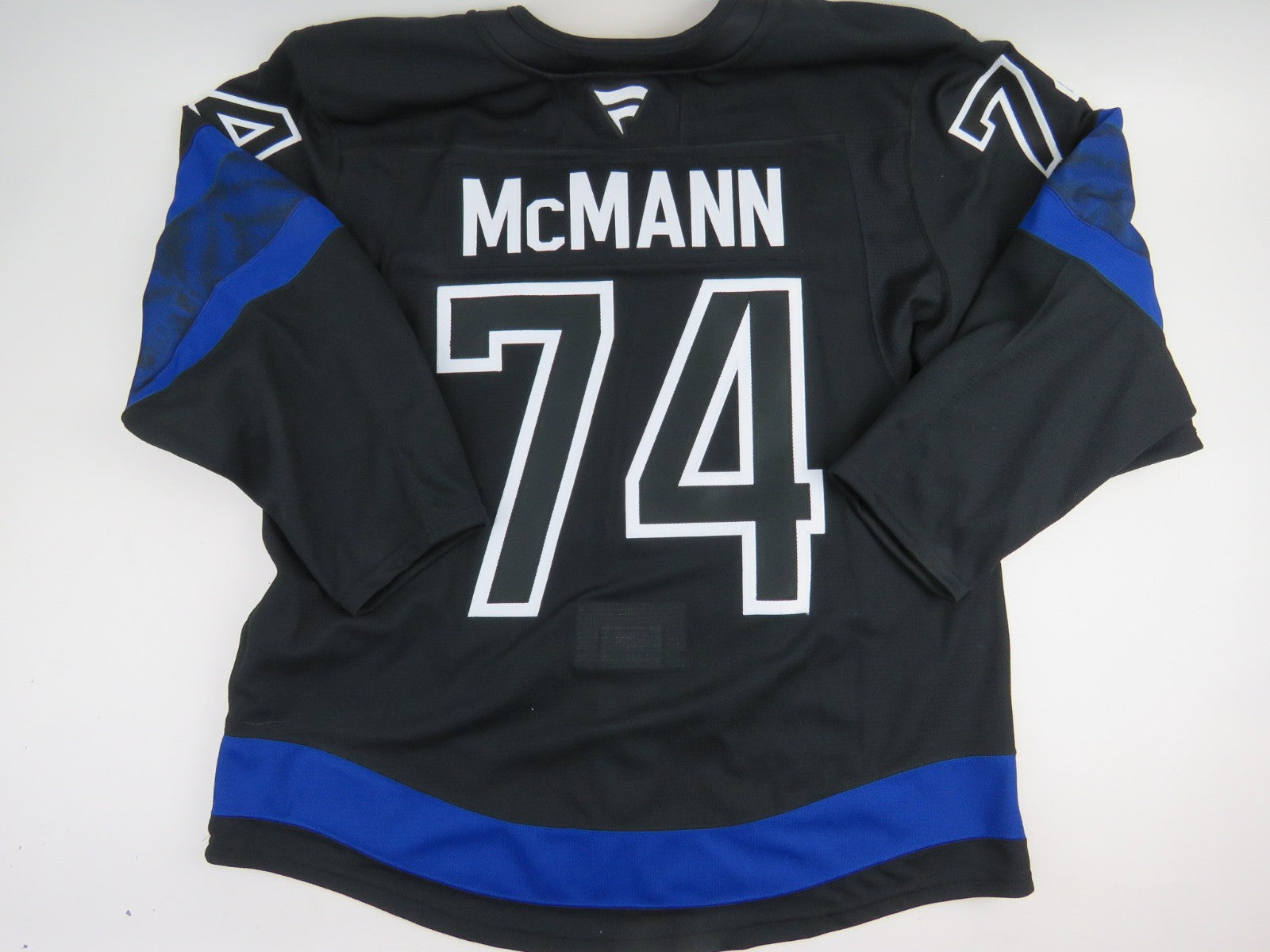 Game Worn Fanatics Toronto Maple Leafs Flipside Next Gen Hockey Jersey McMANN