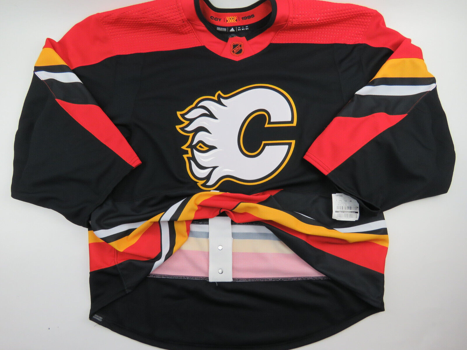 Calgary Flames Reverse Retro 2.0 Team Issued NHL Pro Hockey Jersey 60 GOALIE MiC