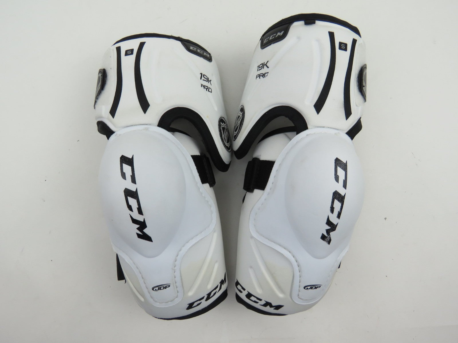 CCM 19K NHL Pro Stock Ice Hockey Player Elbow Pads Protective Size Senior Small