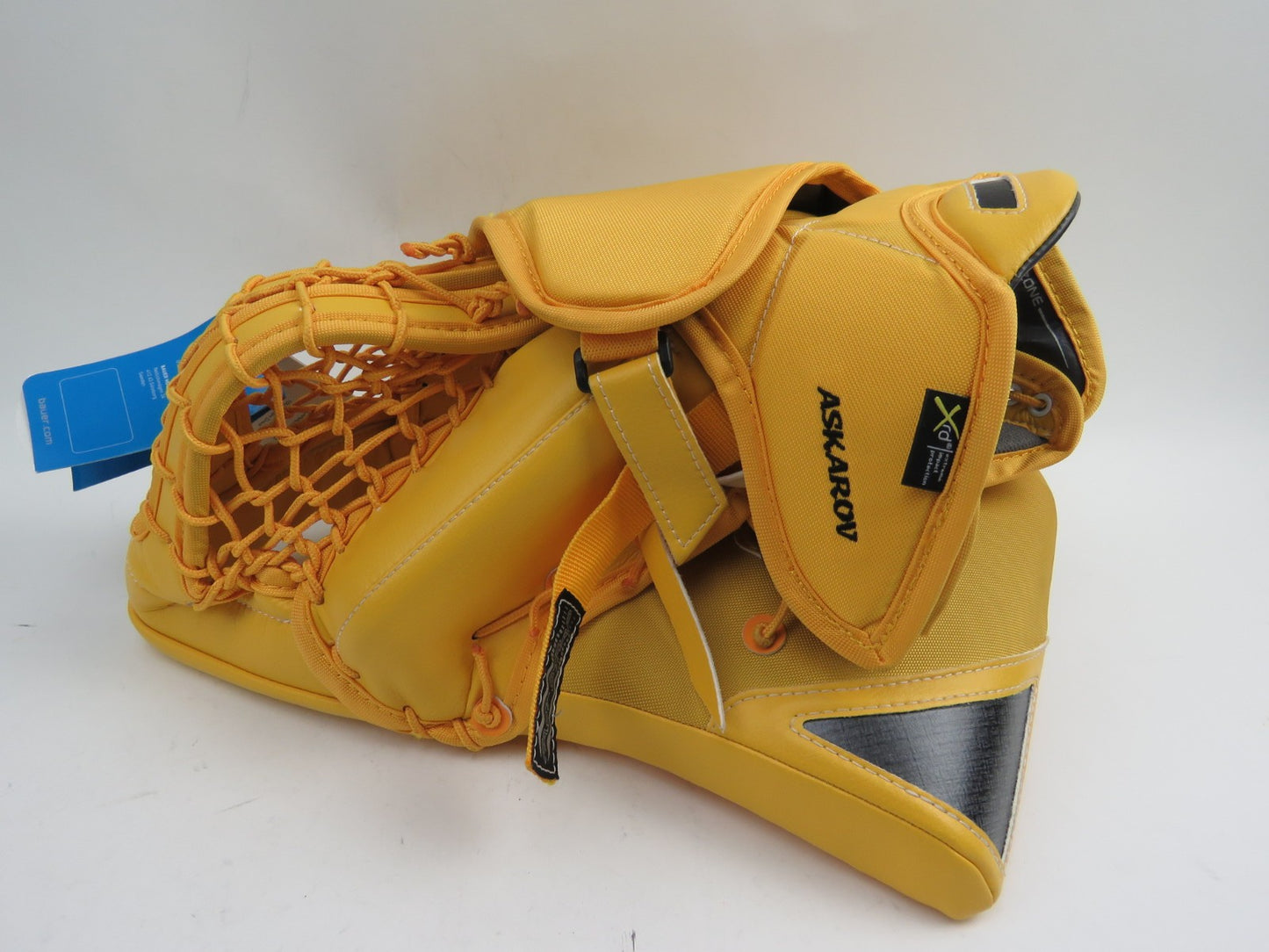 Bauer Mach Nashville Predators NHL Pro Stock Hockey Goalie Glove ASKAROV Right