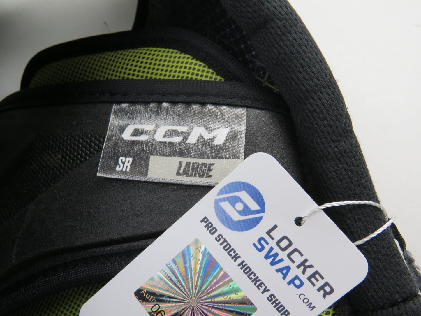 CCM Tacks XF PRO NHL Pro Stock Hockey Player Shoulder Pads Protective Size Large