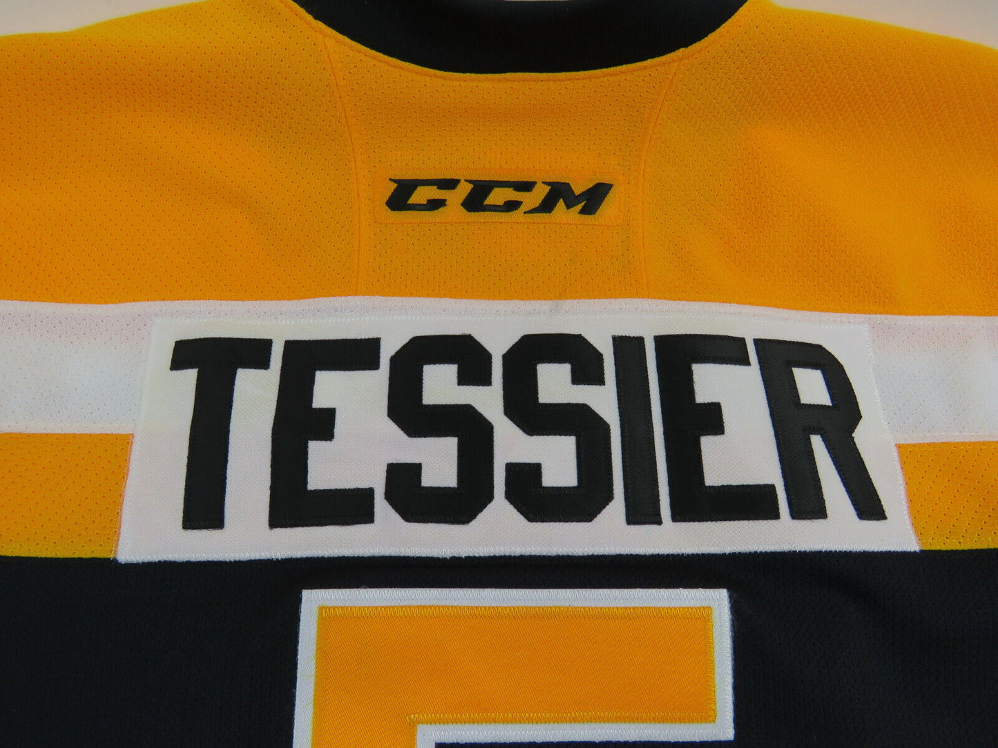 CCM Kingston Frontenacs OHL Pro Stock Game Worn Hockey Jersey Size 54 TESSIER