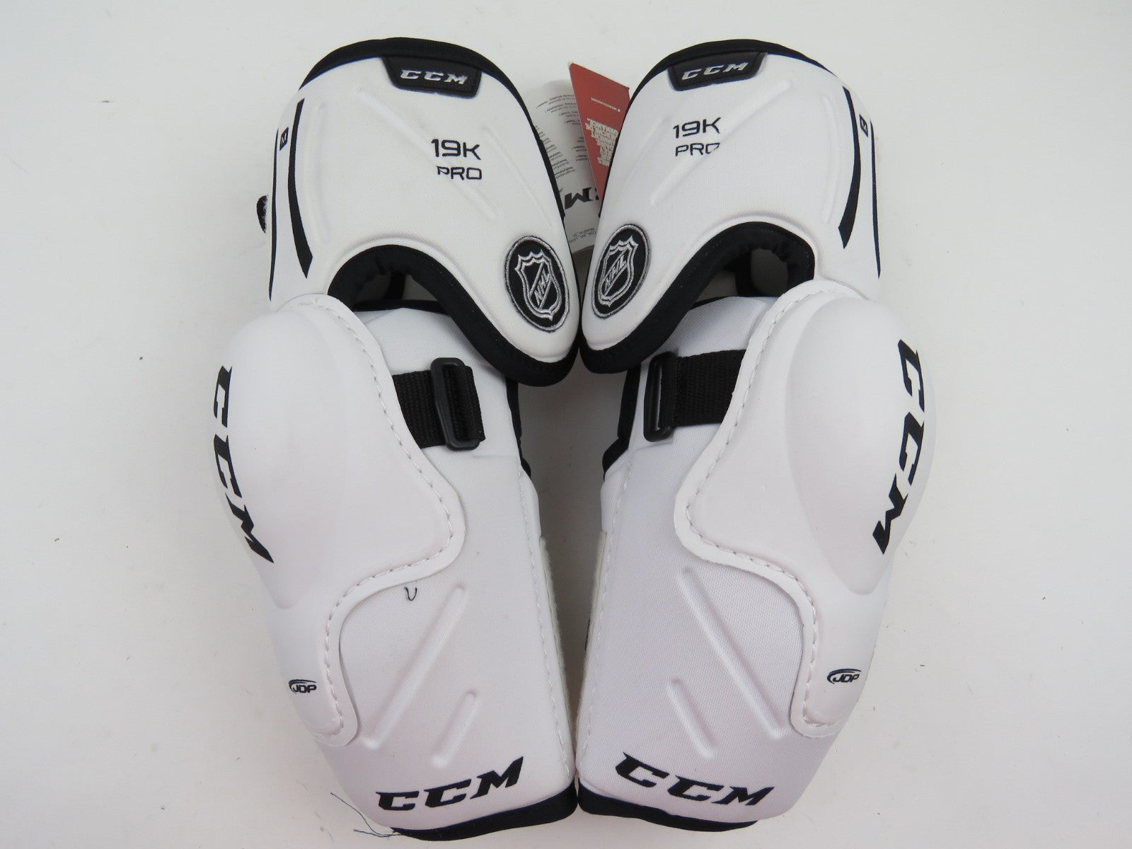 CCM 19K NHL Pro Stock Ice Hockey Player Elbow Pads Protective Size Senior Medium