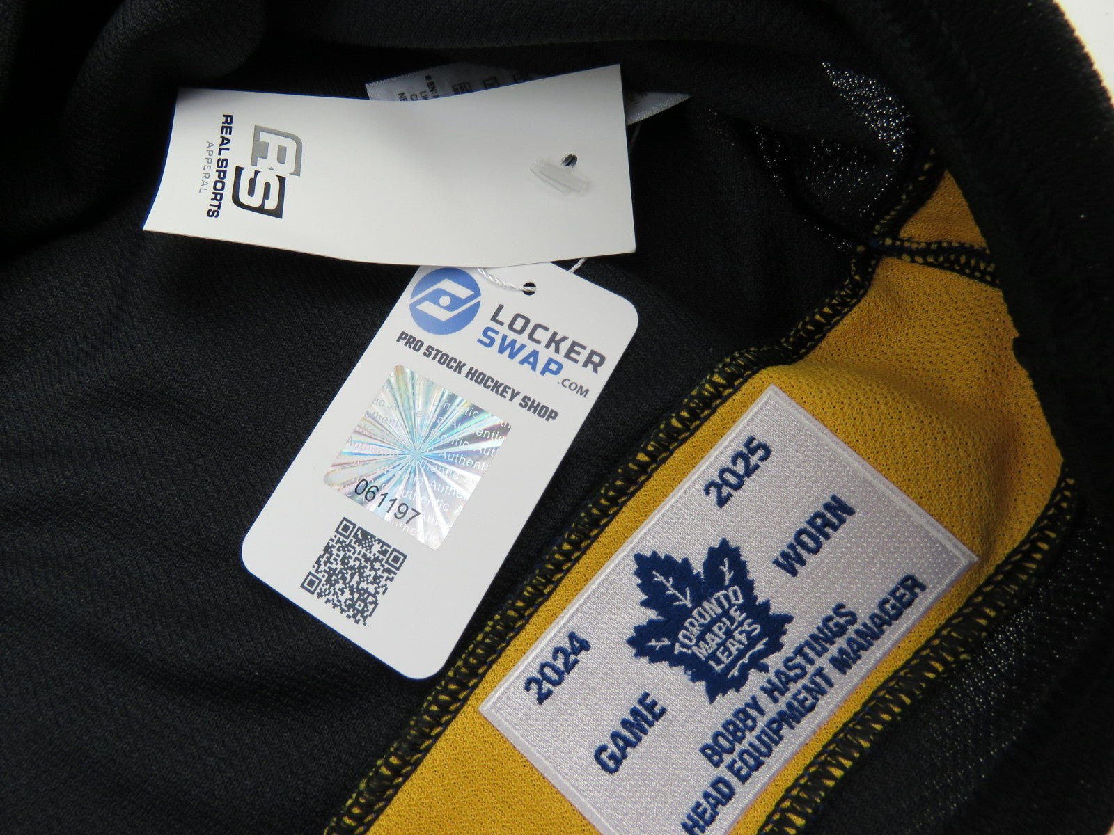 Game Worn Fanatics Toronto Maple Leafs Flipside Next Gen Hockey Jersey ROBERTSON