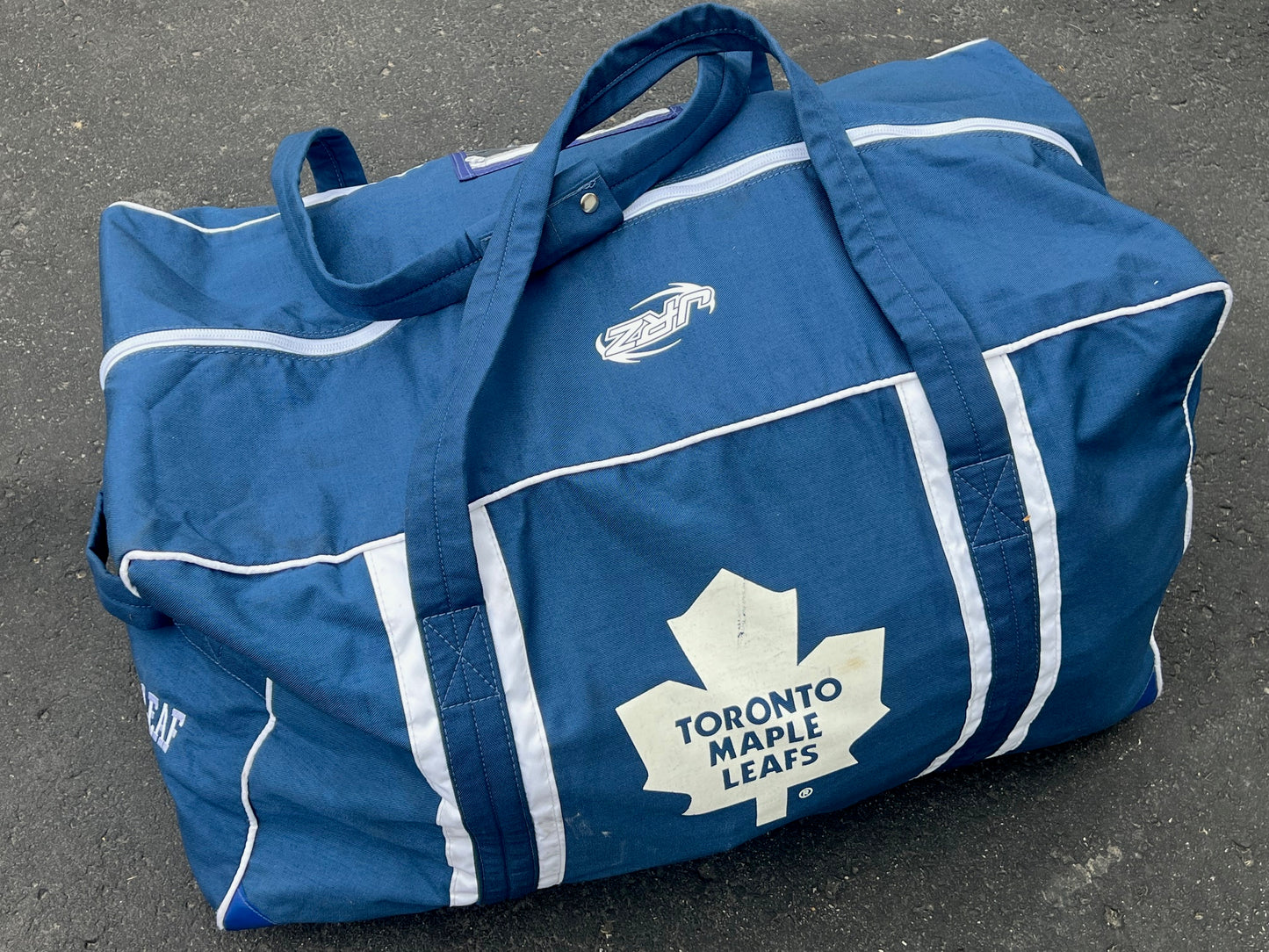 JRZ Toronto Maple Leafs NHL Pro Stock Hockey Team Equipment Travel Bag Player