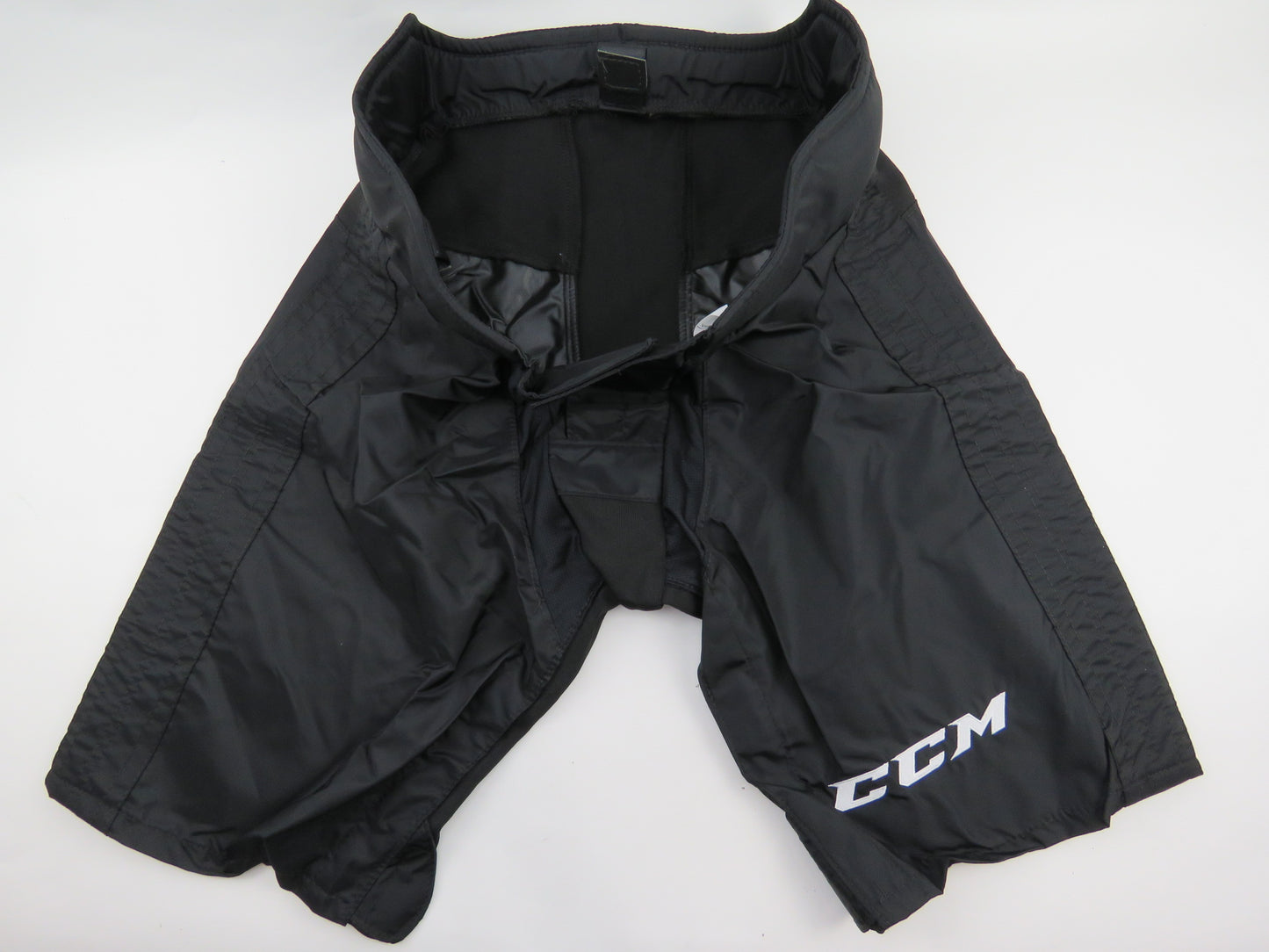 CCM Black NHL Pro Stock Hockey Player Girdle Pant Shell Large 9K